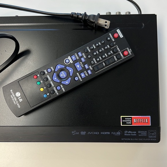 LG BLU-RAY DISC PLAYER BD630 - Picture 12 of 16